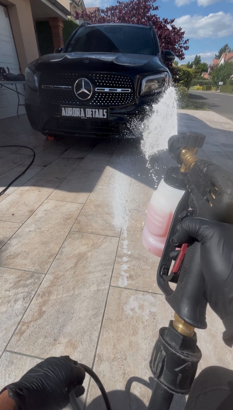 Mercedes GLB lavage mousse